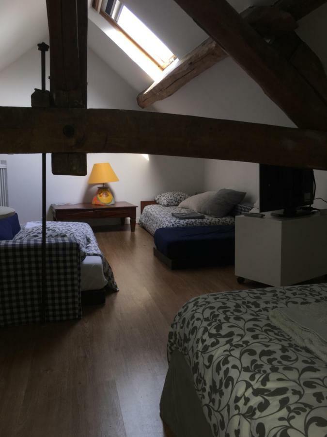 Chambres D Hotes Chez Francoise Et Michel Piscine 4 Chambres 8 Lits Chaumes-en-Brie Exterior photo